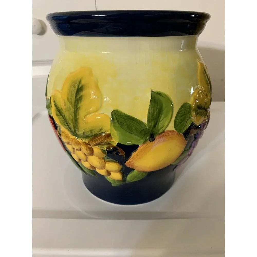 Nonni's Hand Painted Biscotti Cookie Jar,‎ Fruit Theme No Lid